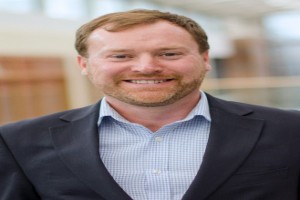 صورة المؤلف ديرموت برابازون